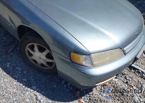 1994 Honda Accord Ex/Ex-R z USA, uszkodzony, nr VIN 1HGCD565XRA060376